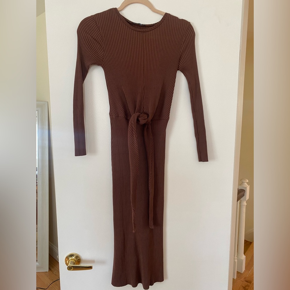 ZARA Midi Brown Ribbed Dress w Front Tie SIZE SMALL